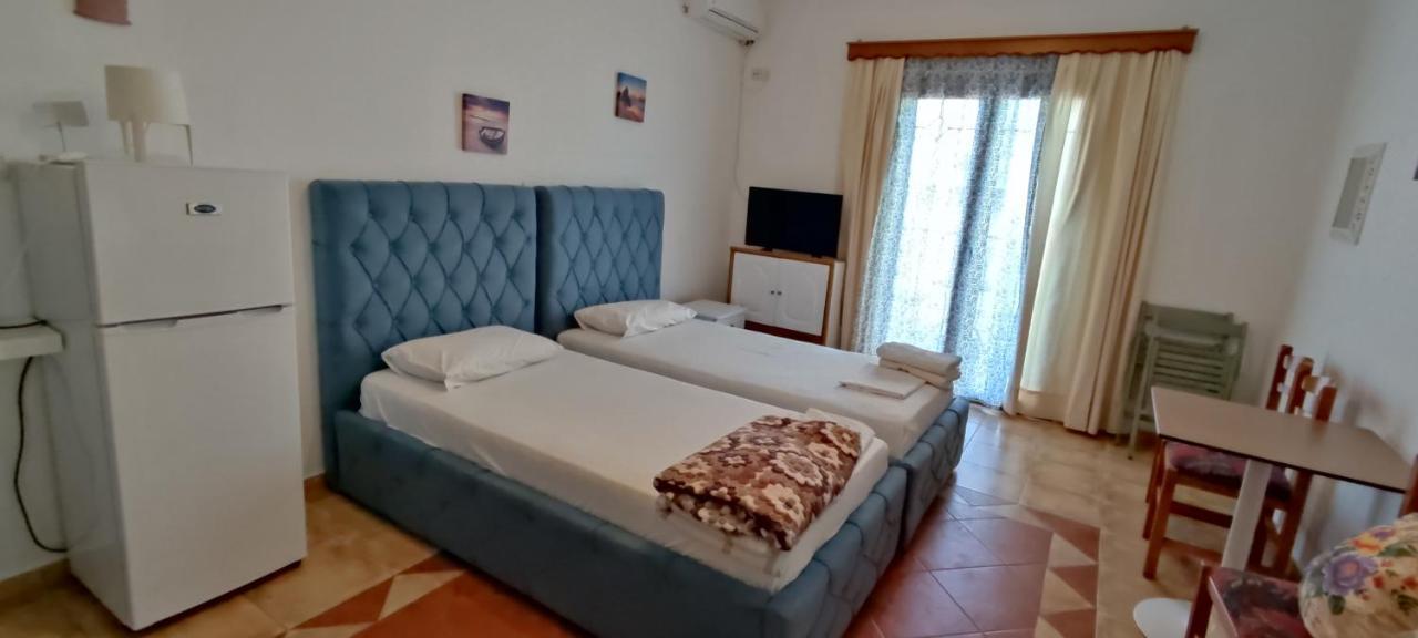 Apartment Rina Sarandë Buitenkant foto