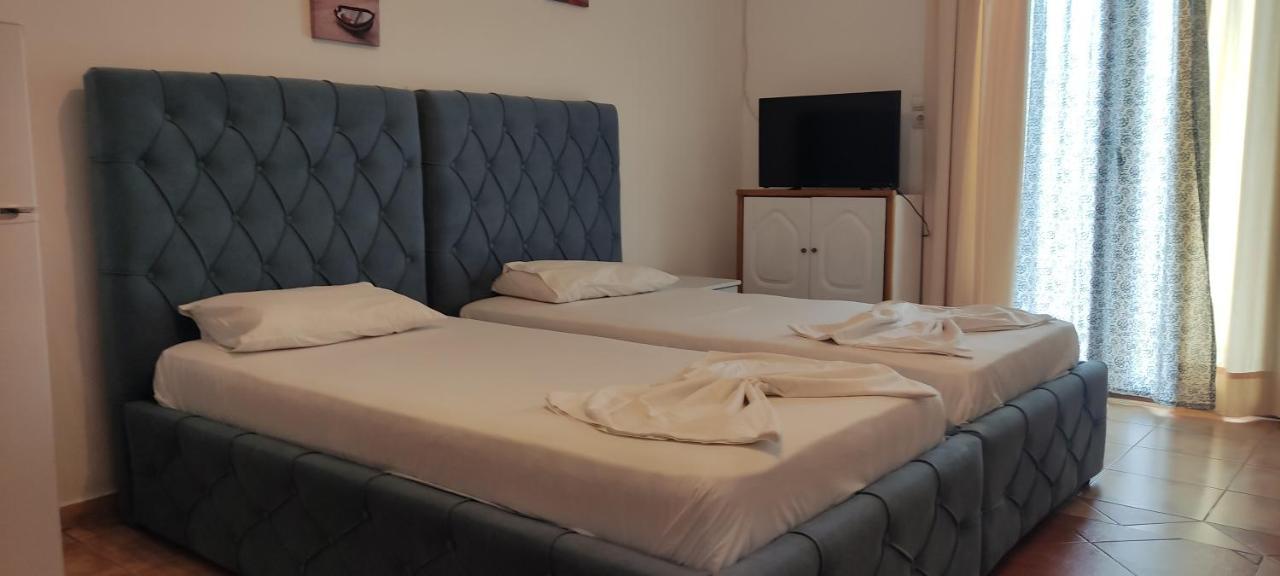 Apartment Rina Sarandë Buitenkant foto