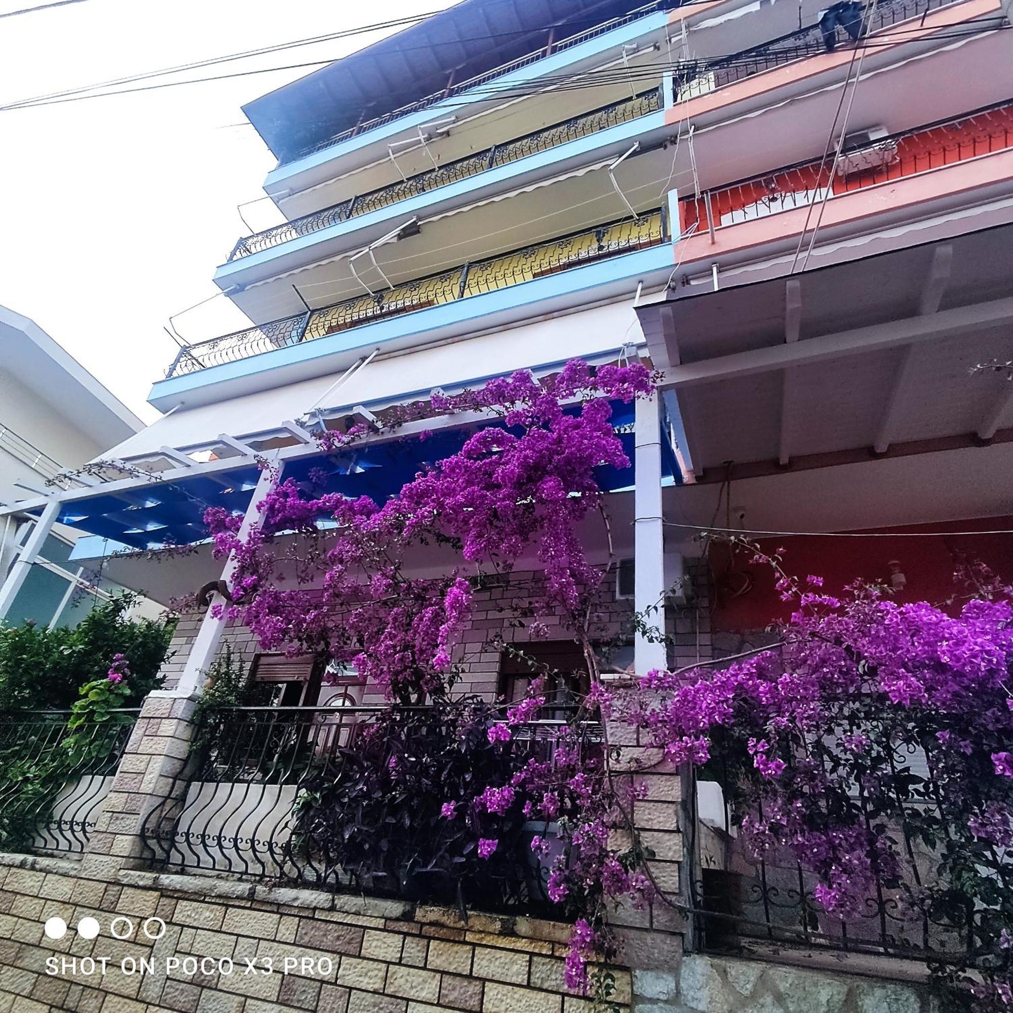 Apartment Rina Sarandë Buitenkant foto