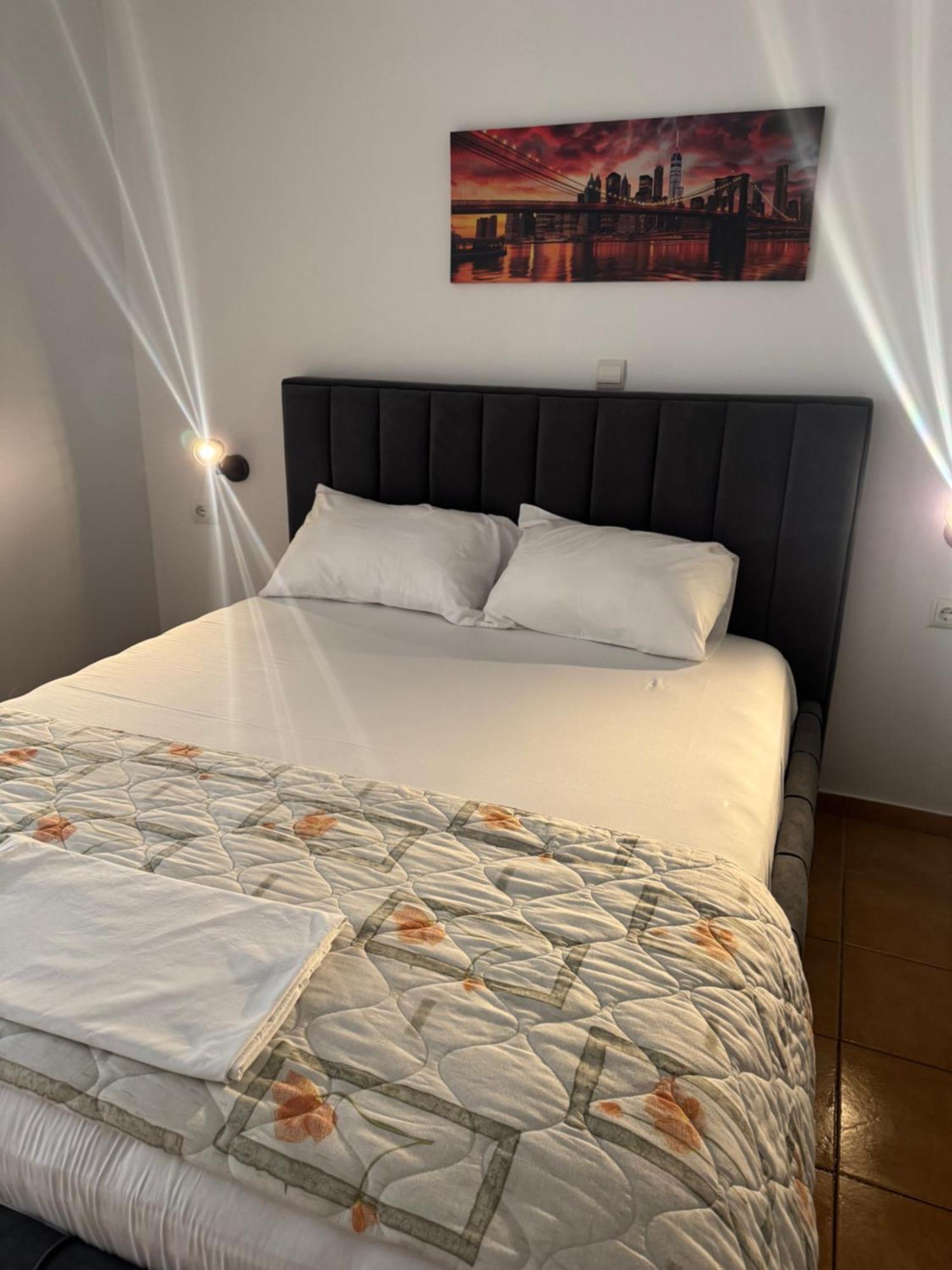 Apartment Rina Sarandë Buitenkant foto